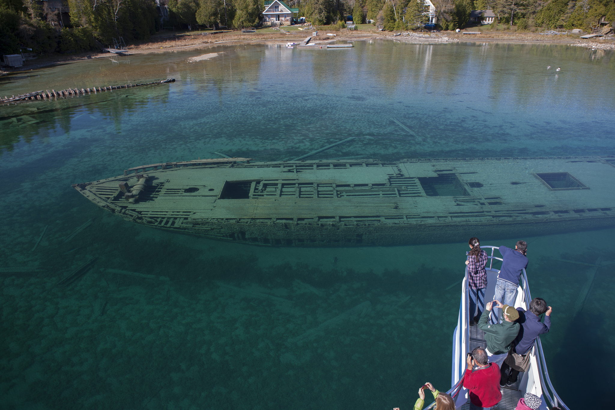 glass bottom shipwreck tours tobermory